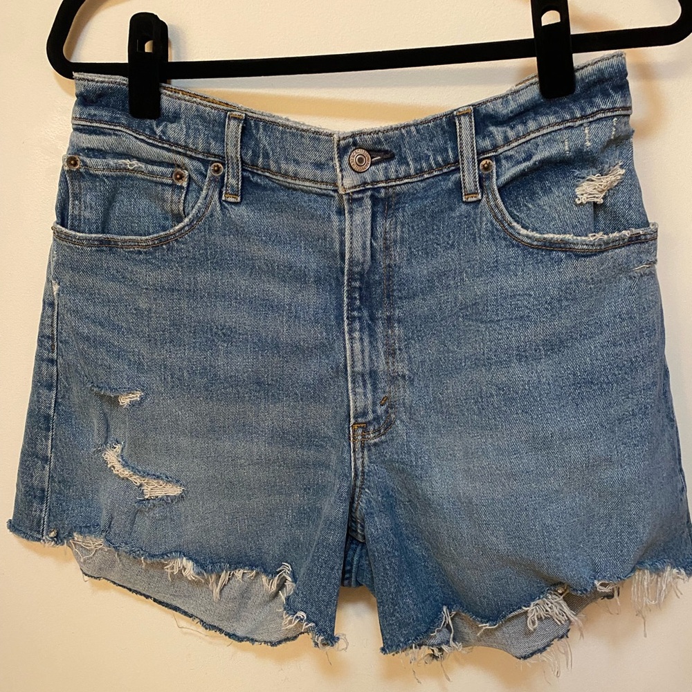 Abercrombie & Fitch Distressed High Rise Mom Shorts